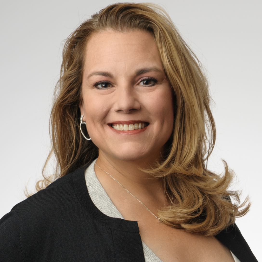 Amy Romero headshot
