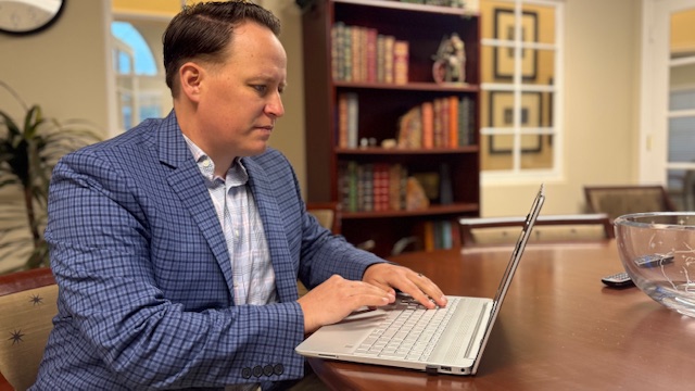 Schedule a complimentary 15-minute plan analysis